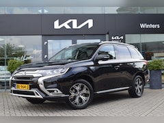 Mitsubishi Outlander - 2.4 PHEV Intense | AWD | Stoelverwarming | Camera + Sensoren Voor/ Achter |