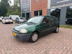 Renault Clio - 1.2 RN open dakje stuurbekrachtiging