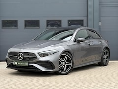Mercedes-Benz A-klasse - 180 AMG-Line|HuD|Keyless|Memory|Pano|Sfeer