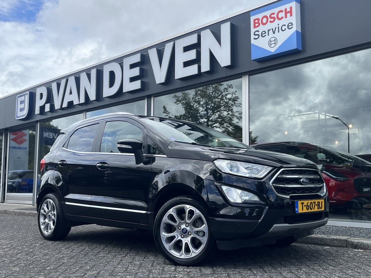 Ford EcoSport - 1.0 EcoBoost Titanium Automaat | Trekhaak | | Full Options | Driver Assistance Pack | X-Pa - AutoWereld.nl