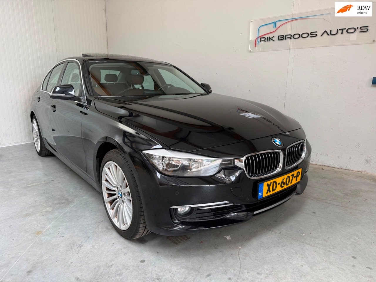 BMW 3-serie - 328i xDrive High Executive 328i xDrive High Executive - AutoWereld.nl