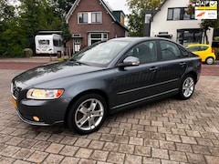 Volvo S40 - 2.0 D4 177pk 5 Cil 1e eig Autom Cruise isofix UNIEK NW APK Youngtimer