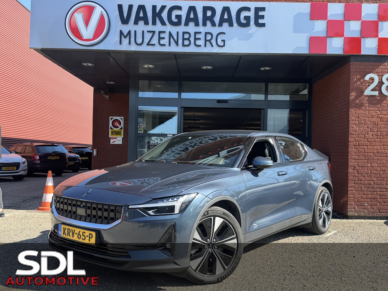 Polestar 2 - Long Range Single Motor 78 kWh SOH 96% // ADAPTIVE CRUISE // NAVI // RONDOM CAMERA // MEMO - AutoWereld.nl