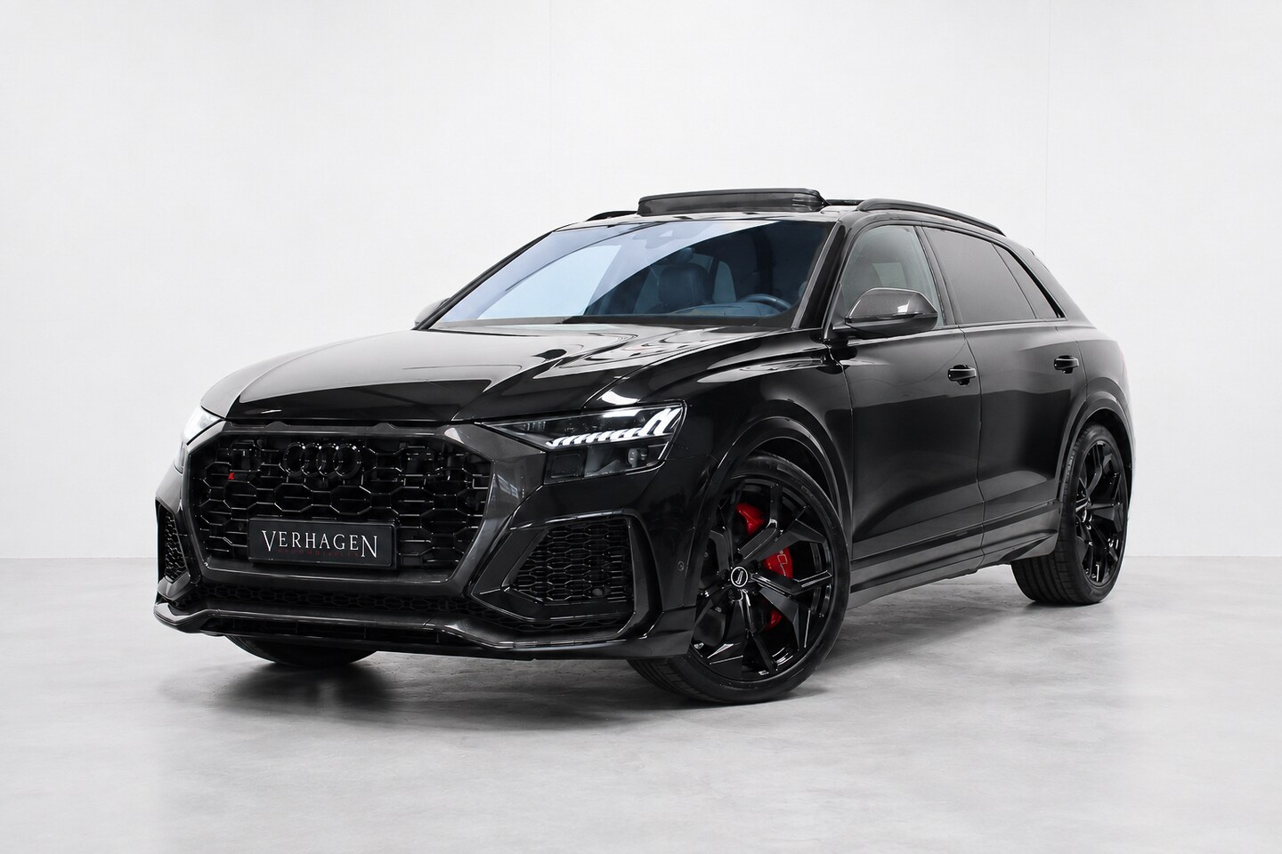 Audi RSQ8 - 4.0 TFSI Quattro 600pk Carbon B&O Keramisch Pano Massage Standkachel - AutoWereld.nl
