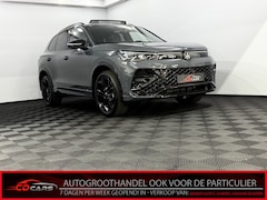 Volkswagen Tiguan - 1.5 eHybrid R-Line Plug-in Panoramadak, 360 Camera, Trekhaak, Leder, Head-up display, Elek