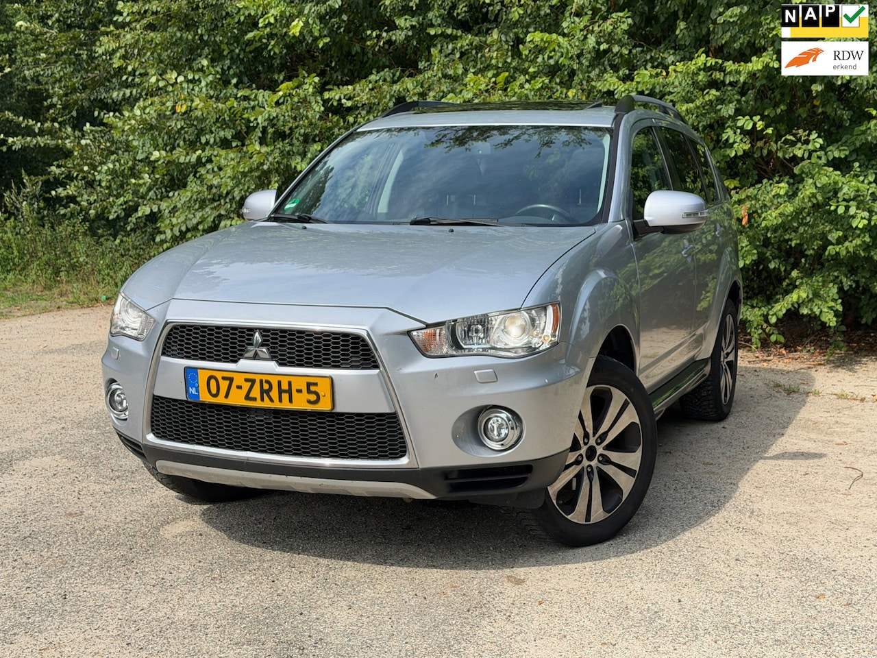 Mitsubishi Outlander - 2.0 Edition Two | Cruise control + Pano Nu € 5.500,- !!! - AutoWereld.nl