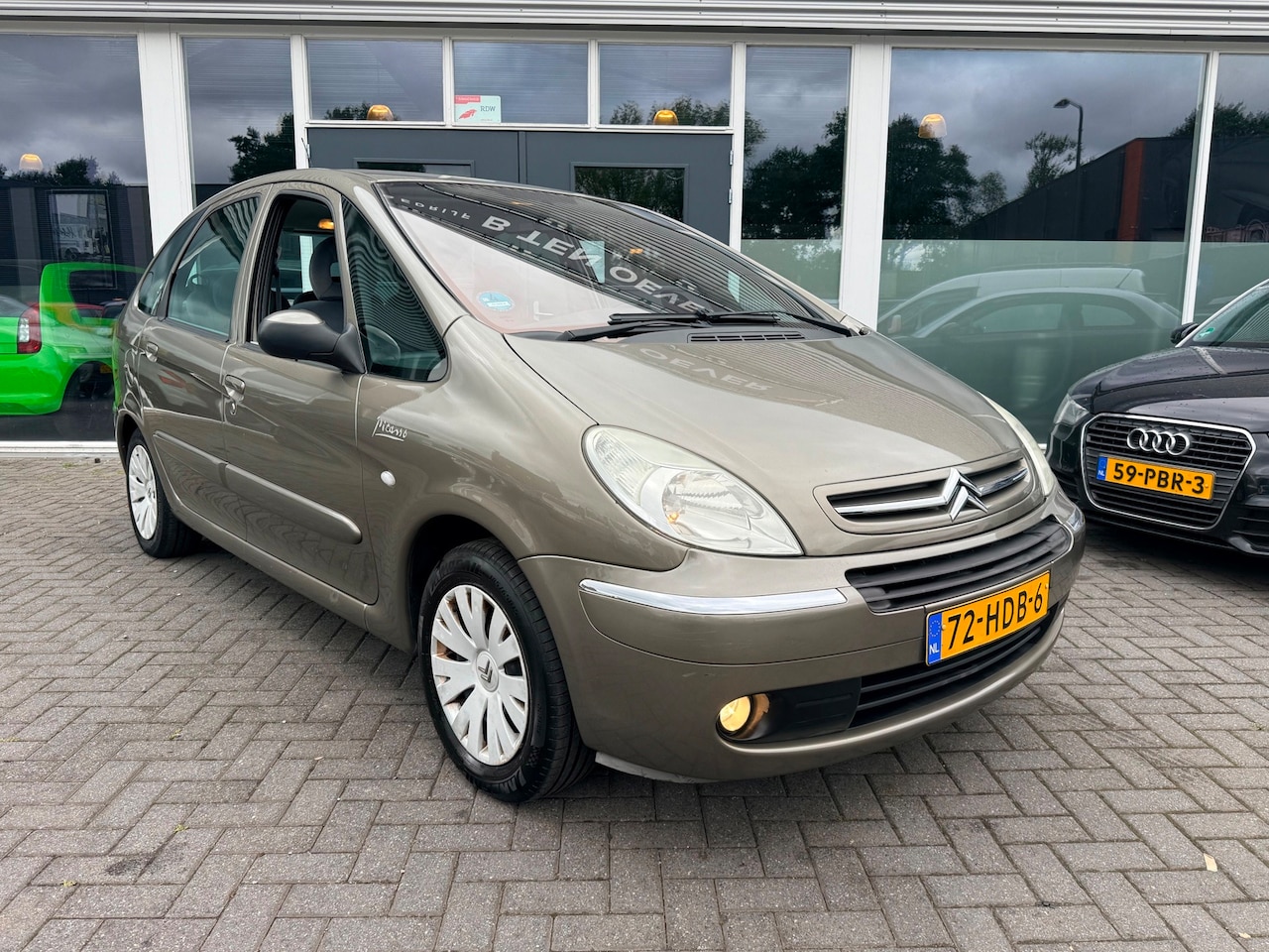 Citroën Xsara Picasso - 1.6i-16V Image/Goed Onderhouden/Clima/Trekhaak!!! - AutoWereld.nl