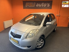 Toyota Yaris - 1.3 VVTI / 5 DEURS / AUTOMAAT / MMT-SOL / AIRCO