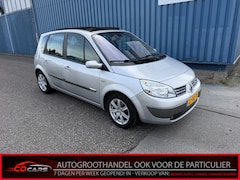 Renault Scénic - 1.6-16V Privilège Luxe Inruilauto’s tegen vaste prijzen. Voor meer info: 0638140850 Bij de