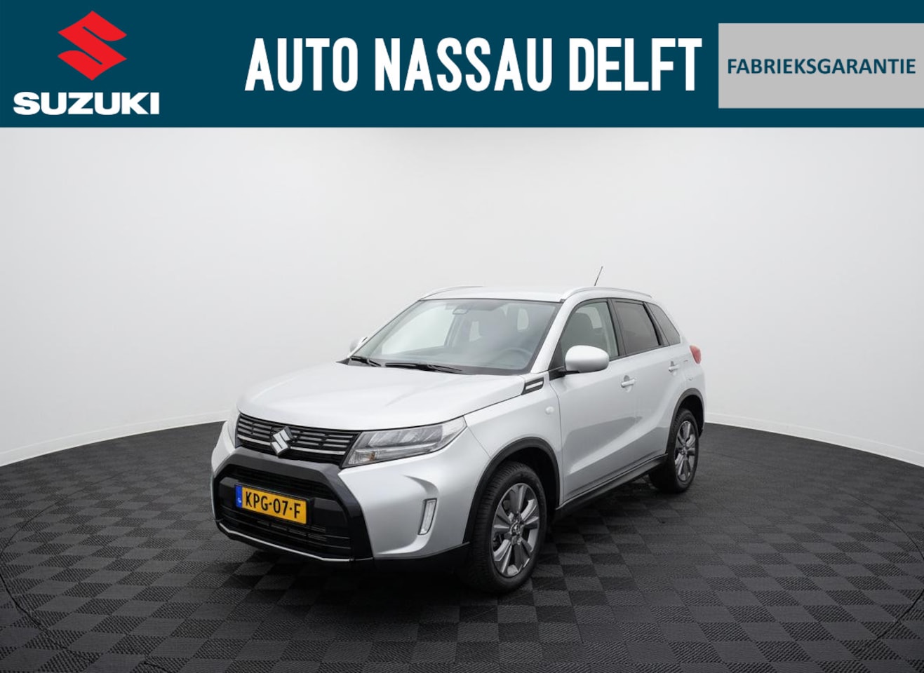 Suzuki Vitara - 1.4 Boosterjet Smart Hybrid Select AUTOMAAT - AutoWereld.nl
