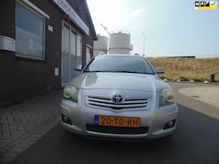 Toyota Avensis Wagon - 2.0 VVTi Executive automaat met leder airco trekhaak
