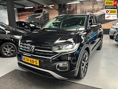 Volkswagen T-Cross - 1.5 TSI Style / Carplay /Trekhaak/ Stoelverwarming
