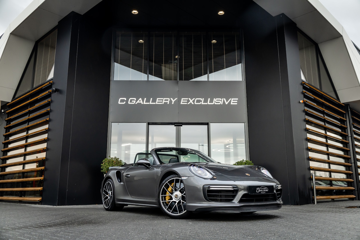 Porsche 911 Cabrio - 3.8 Turbo S - Origineel NL | Burmester | Lift | Carbon | Memory - AutoWereld.nl