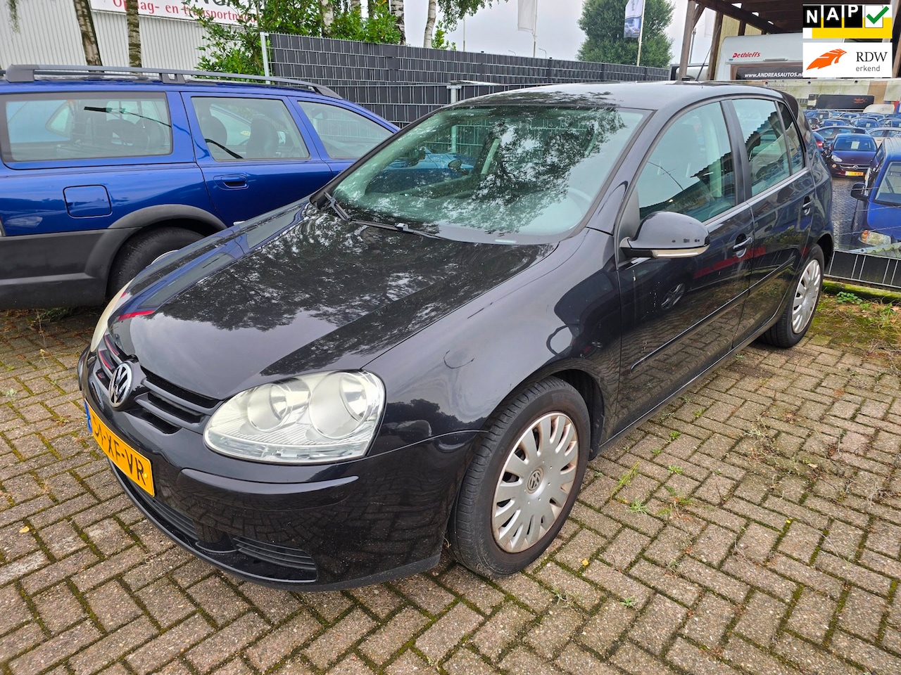 Volkswagen Golf - 1.6 FSI Optive 3 Airco Apk 02-2027 LET OP!!!! Start niet contactslot kapot EXPORT! - AutoWereld.nl