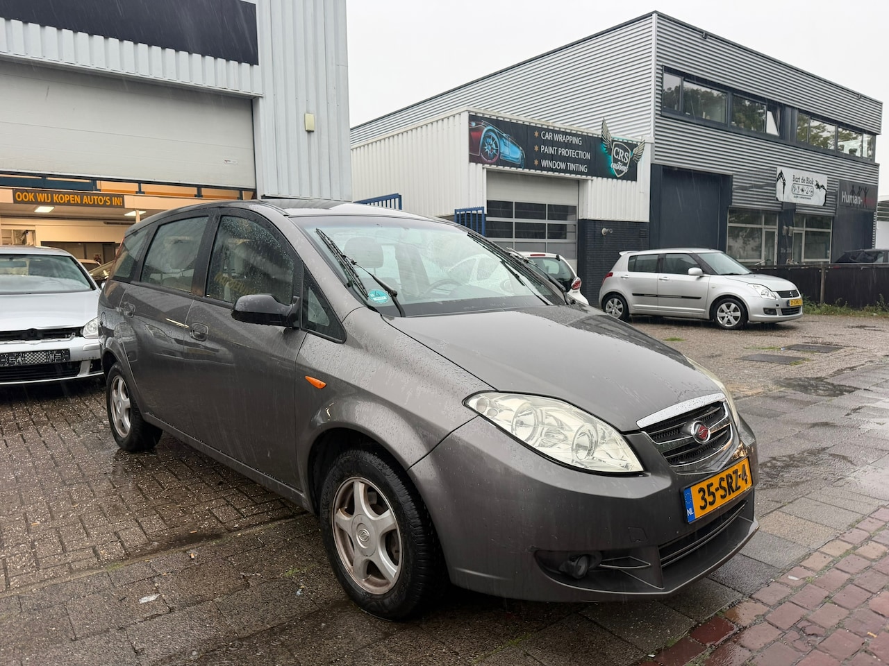 Landwind CV9 - 1.6 Comfort 6 pers. 1.6 Comfort 6 pers. - AutoWereld.nl