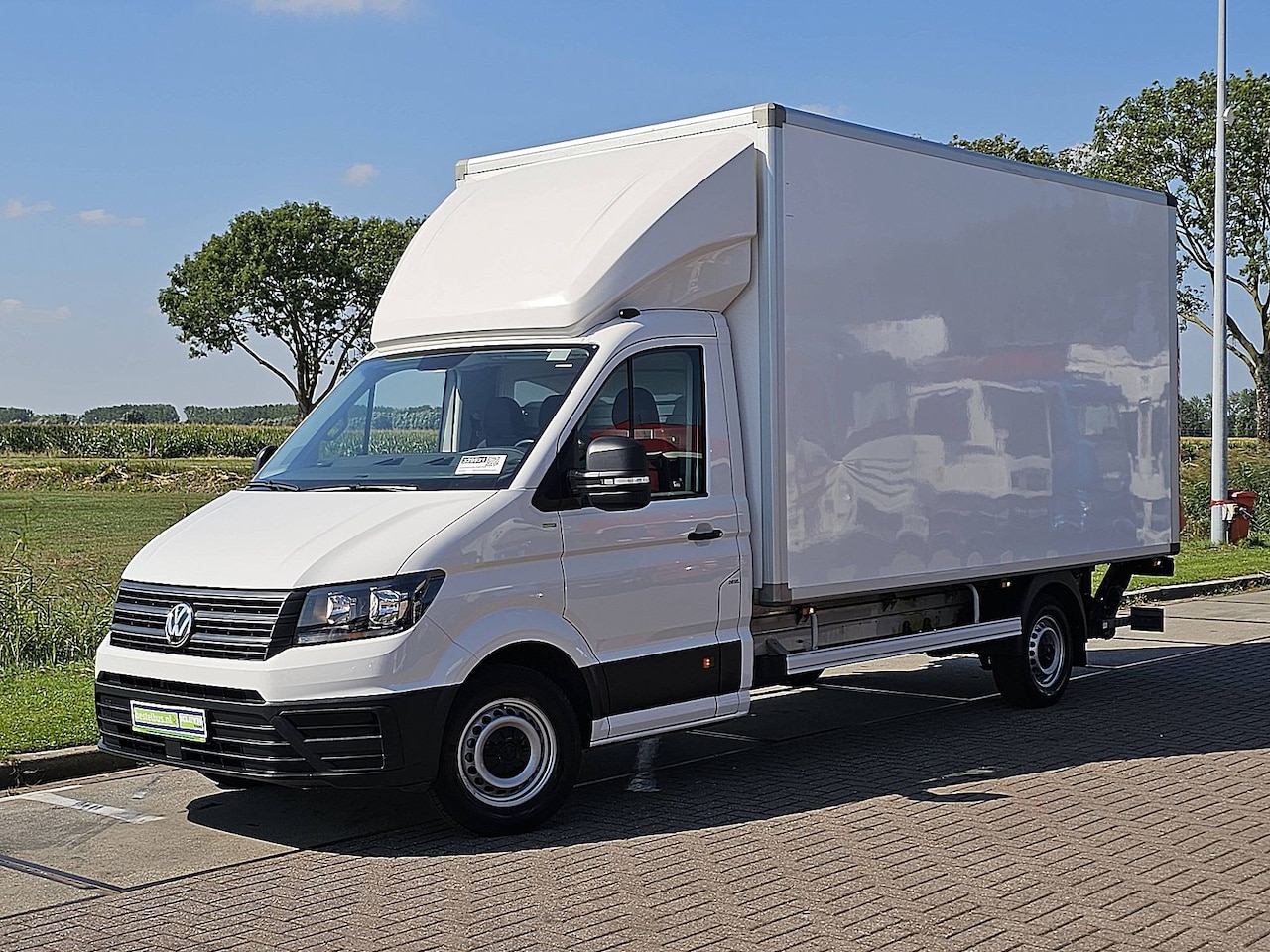 Volkswagen Crafter - 35 2.0 TDI L4 Trendline Cruise control, Airco, Gesloten laadbak, Dhollandia laadklep, Zijd - AutoWereld.nl