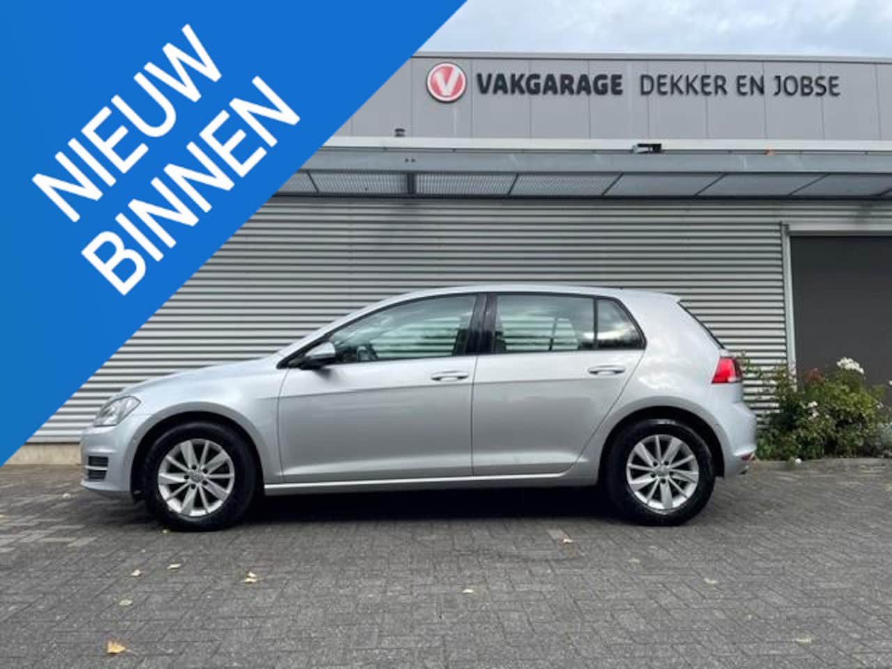Volkswagen Golf - 1.2 TSI Comfortline 1.2 TSI Comfortline - AutoWereld.nl