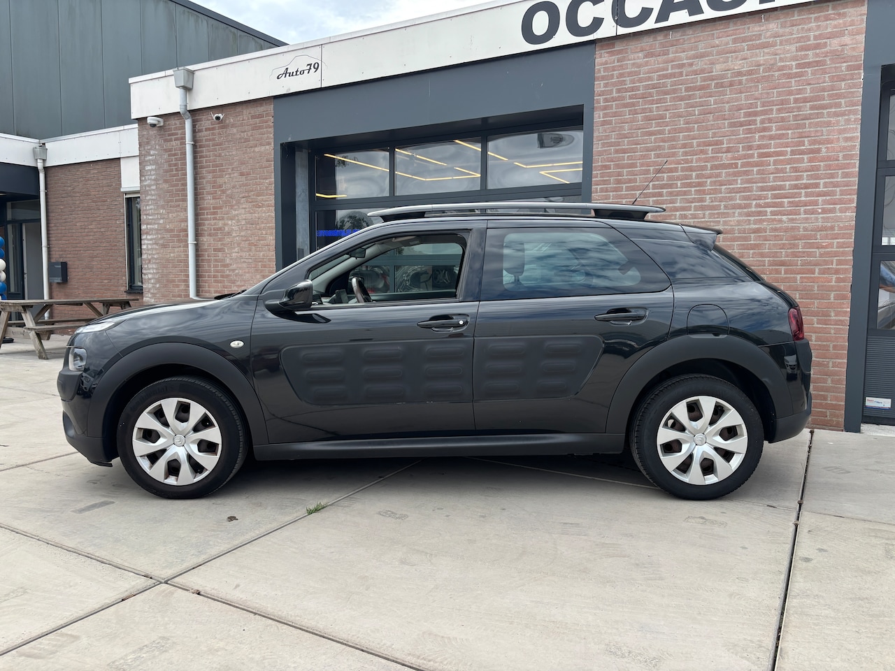 Citroën C4 Cactus - 1.2 PureTech Business | Org-NL auto. Navi. D-riem verv. Trekhaak