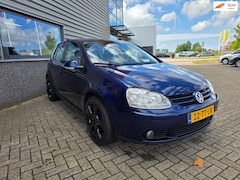 Volkswagen Golf - 1.6 FSI Optive 3