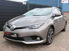 Toyota Auris Touring Sports - 1.8 Hybrid