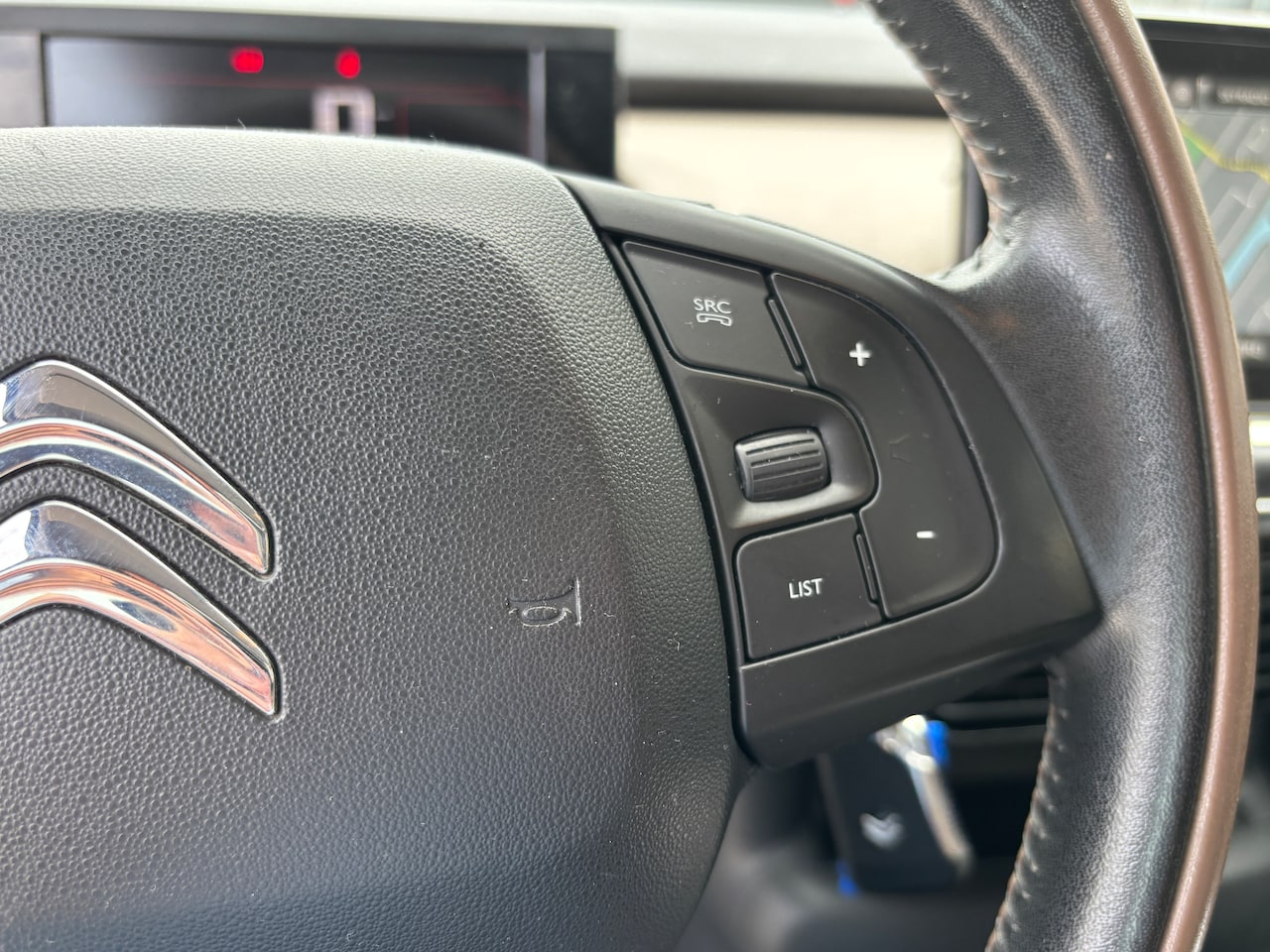 Citroën C4 Cactus - 1.2 PureTech Business | Org-NL auto. Navi. D-riem verv. Trekhaak