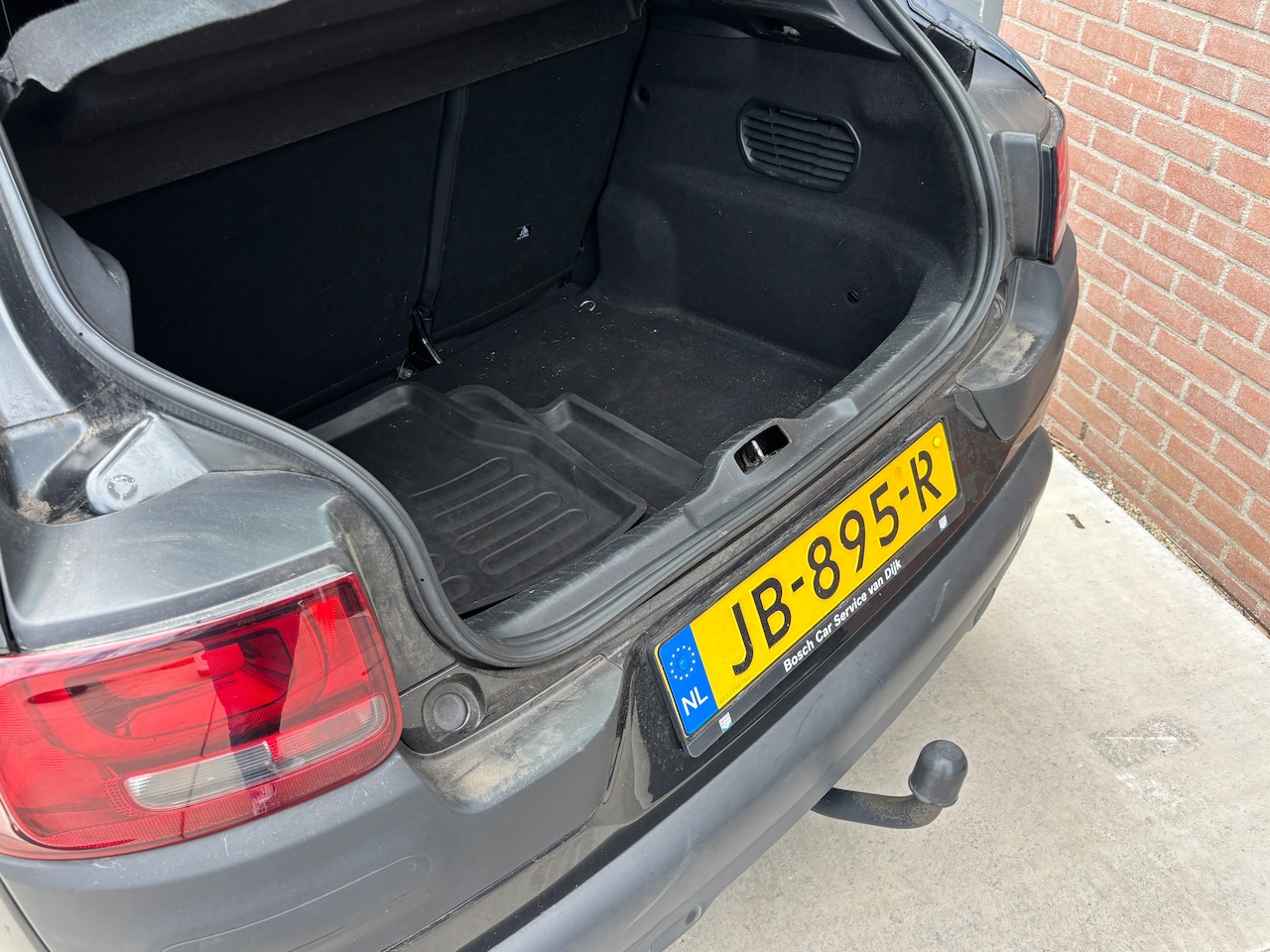 Citroën C4 Cactus - 1.2 PureTech Business | Org-NL auto. Navi. D-riem verv. Trekhaak