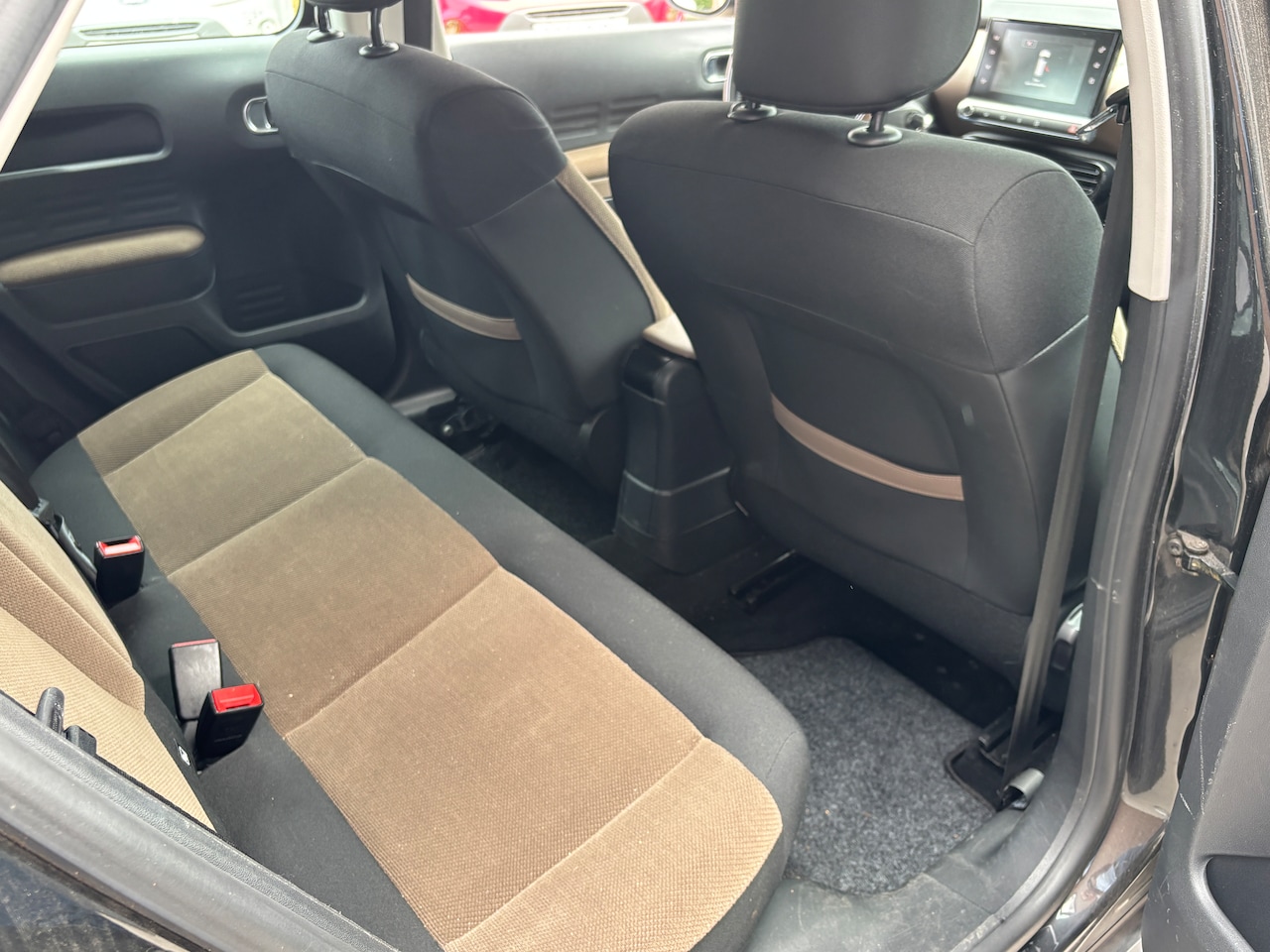 Citroën C4 Cactus - 1.2 PureTech Business | Org-NL auto. Navi. D-riem verv. Trekhaak