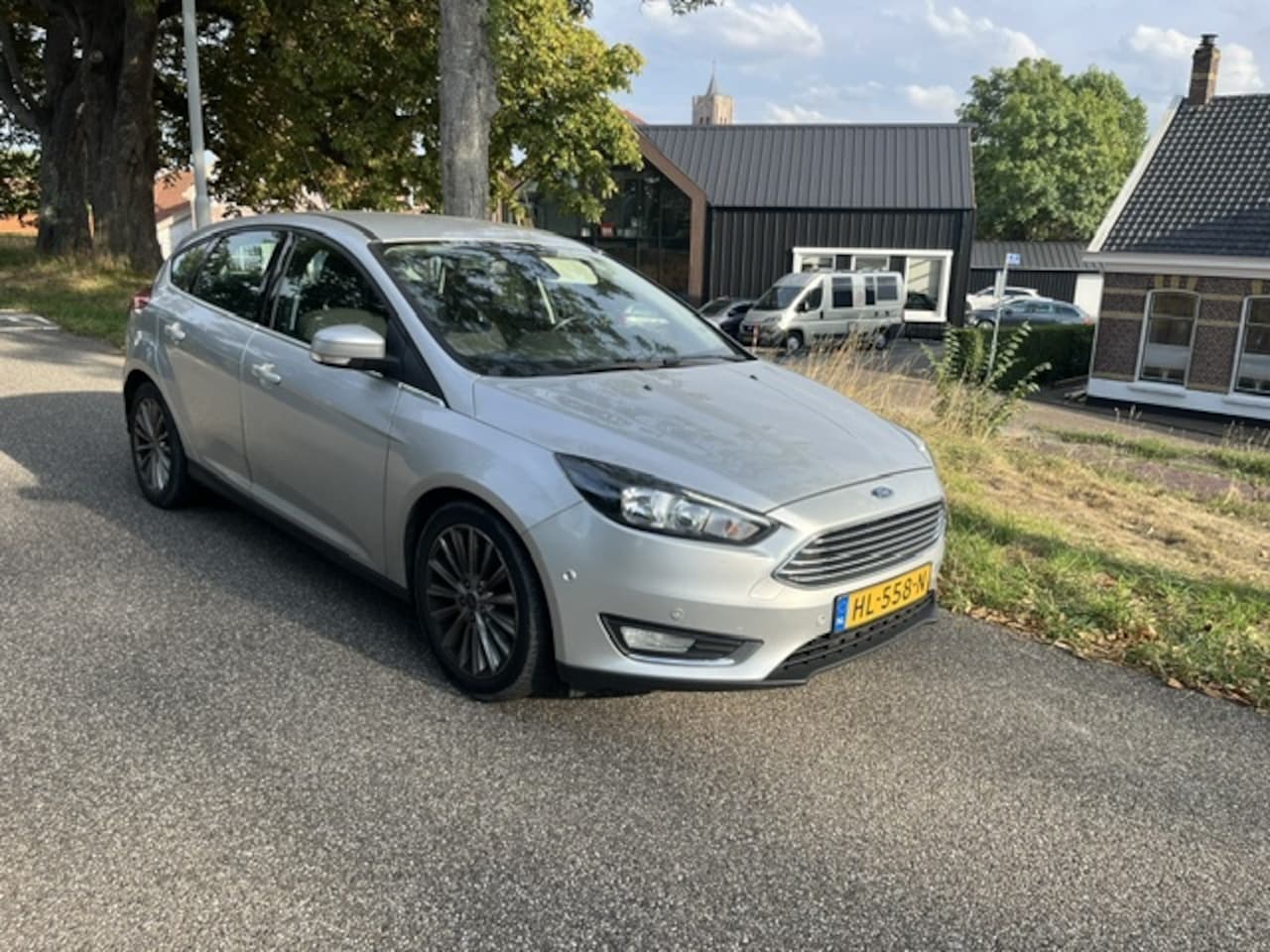 Ford Focus - 1.0 Titanium Edition 1.0 Titanium Edition - AutoWereld.nl