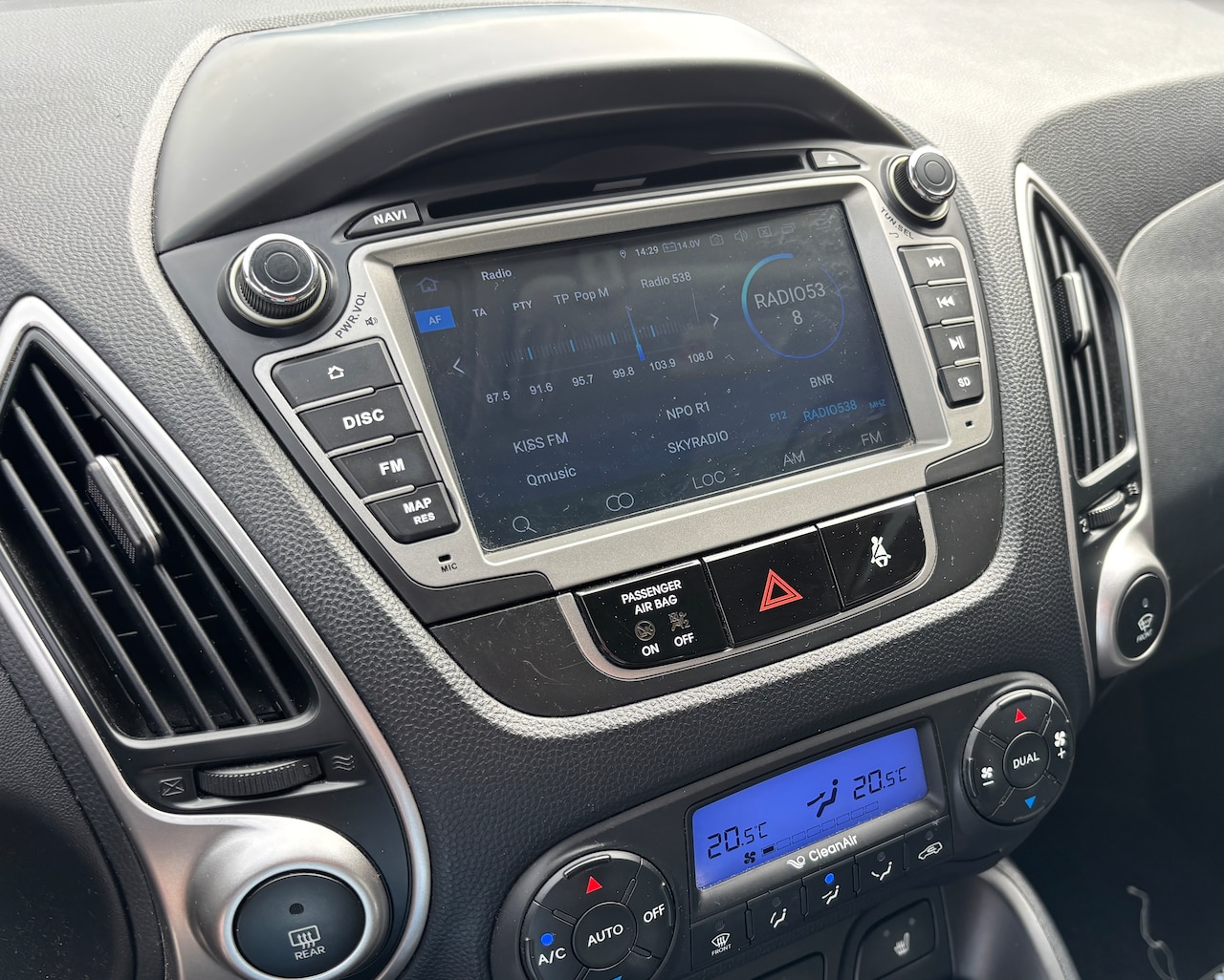 Hyundai ix35 - 2.0i i-Catcher | Pano. Leder. Trekhaak (1900kg). Navi.