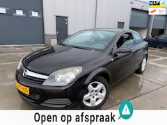 Opel Astra GTC - 1.6 Edition scherm Cruisecontrol