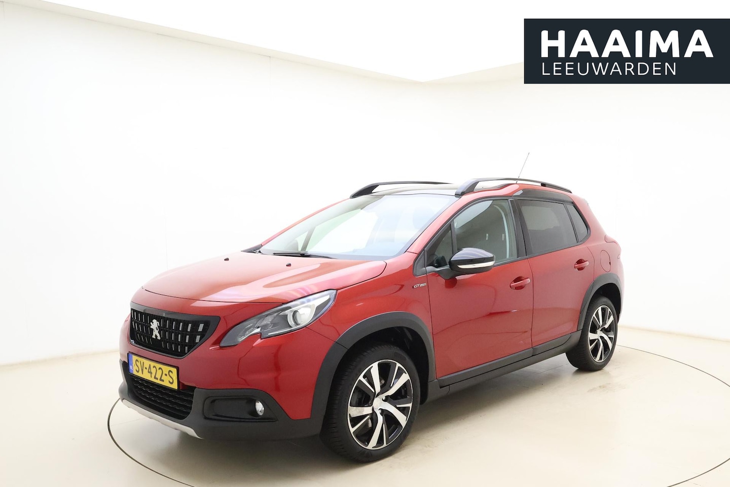 Peugeot 2008 - 1.2 PureTech GT-line 110pk | Panoramadak | Climate Control | Camera | Navigatie | Trekhaak - AutoWereld.nl