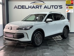 Volkswagen Tiguan - 1.5 eTSI Life Edition Automaat / Navigatie full map / Camera / Cruise control / Climate co