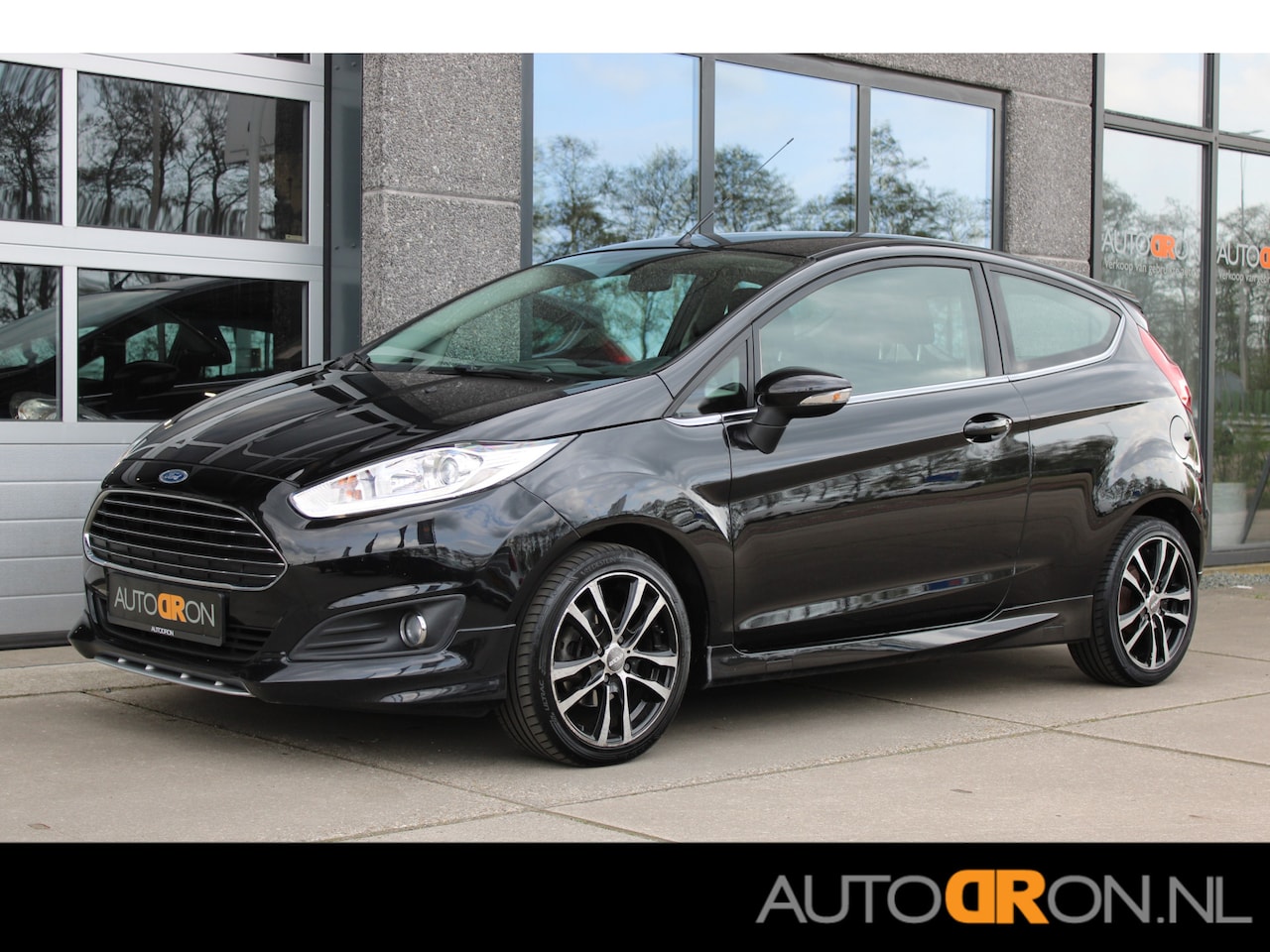 Ford Fiesta - 1.0 Titanium Sport Pakket 2e Eigenaar - AutoWereld.nl