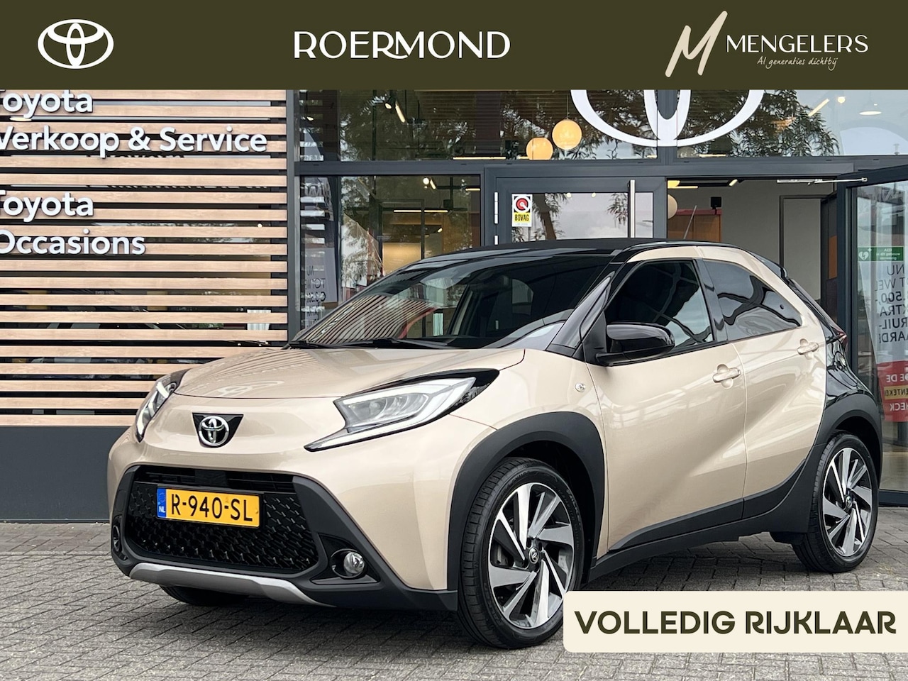 Toyota Aygo X - 1.0 VVT-i S-CVT Envy | Rijklaar | Automaat | Schuifdak | - AutoWereld.nl