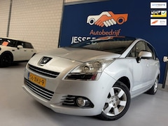 Peugeot 5008 - 1.6 THP Family 7persoons/ bj.2012/ NAP met 123603 km./ Panoramadak/ Climate/ Cruise/ APK 0