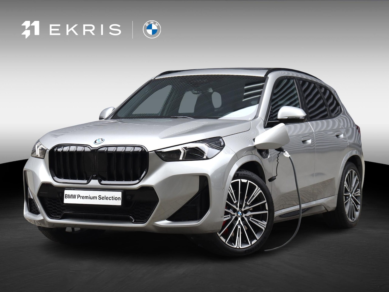 BMW X1 - xDrive30e | M Sportpakket Pro | Panodak | Head-Up | Trekhaak | Elektr. Stoelen | Harman Ka - AutoWereld.nl