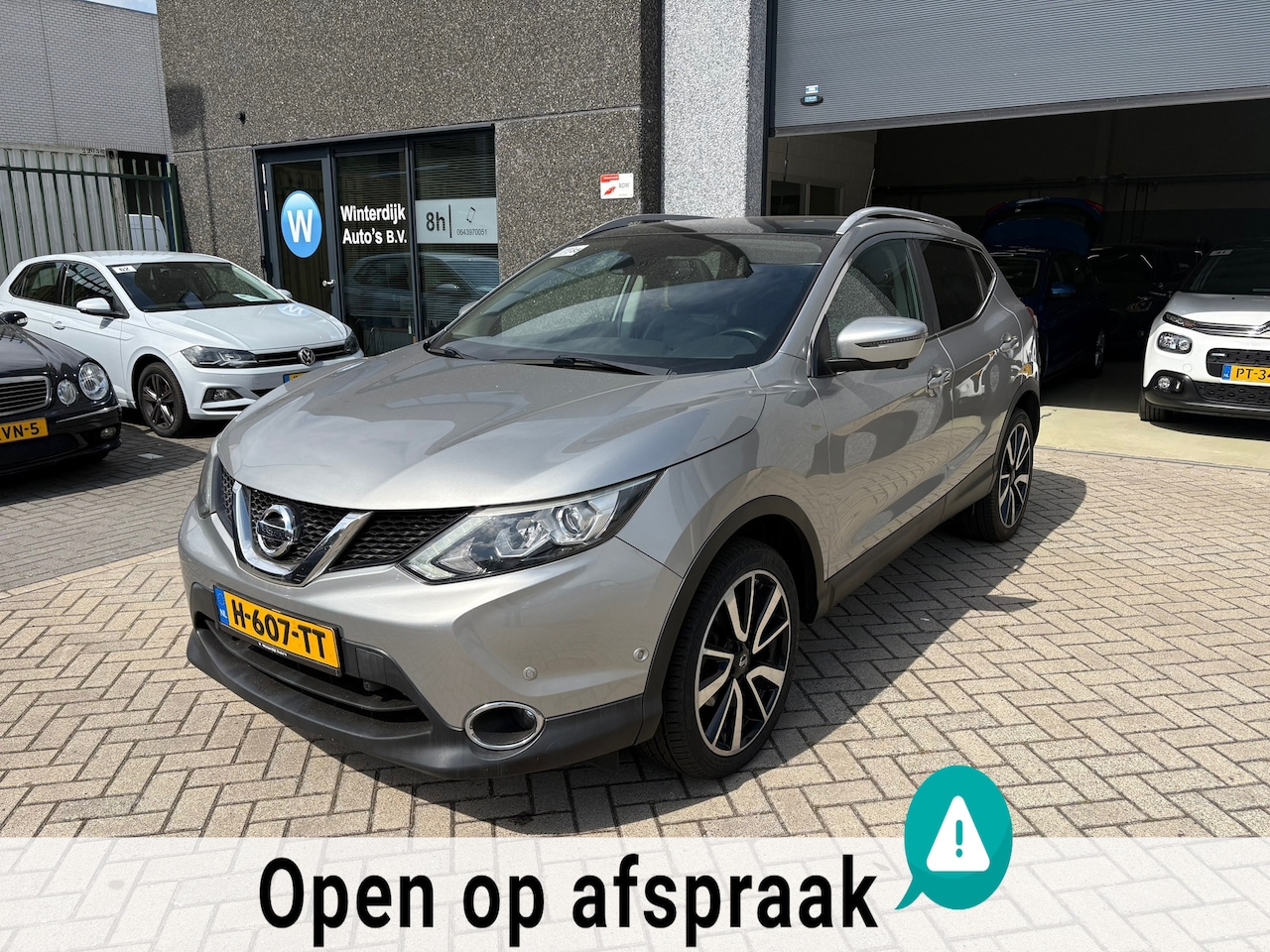 Nissan Qashqai - 1.2 Tekna Clima|360 Camera|Pano|Dode Hoek - AutoWereld.nl