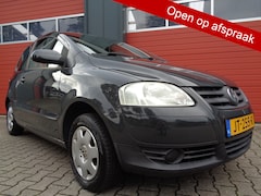 Volkswagen Fox - 1.2 Trendline Elektrisch schuif-/kanteldak CV Elektrisch rammen 122DKm