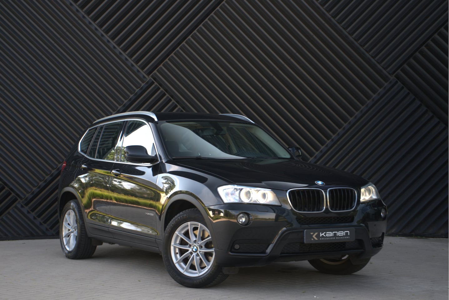 BMW X3 - xDrive20i Aut Xenon Cruise Stoelverw. Leder Start/Stop PDC Trekhaak - AutoWereld.nl