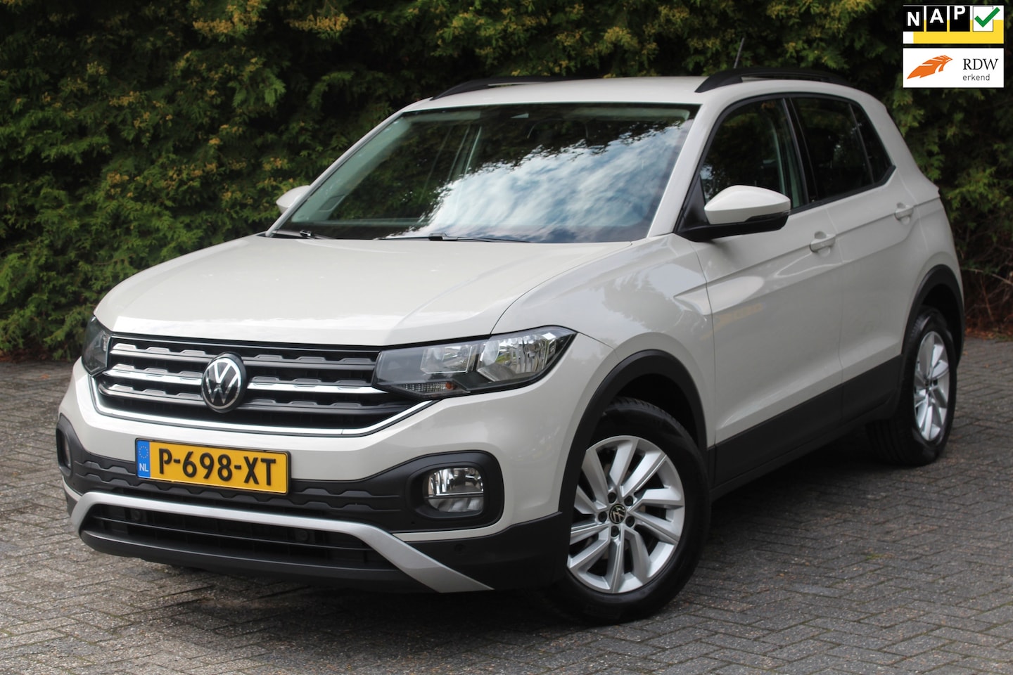 Volkswagen T-Cross - 1.0 TSI Life 110PK Automaat | Apple/Android Carplay | Trekhaak | Cruise Control - AutoWereld.nl