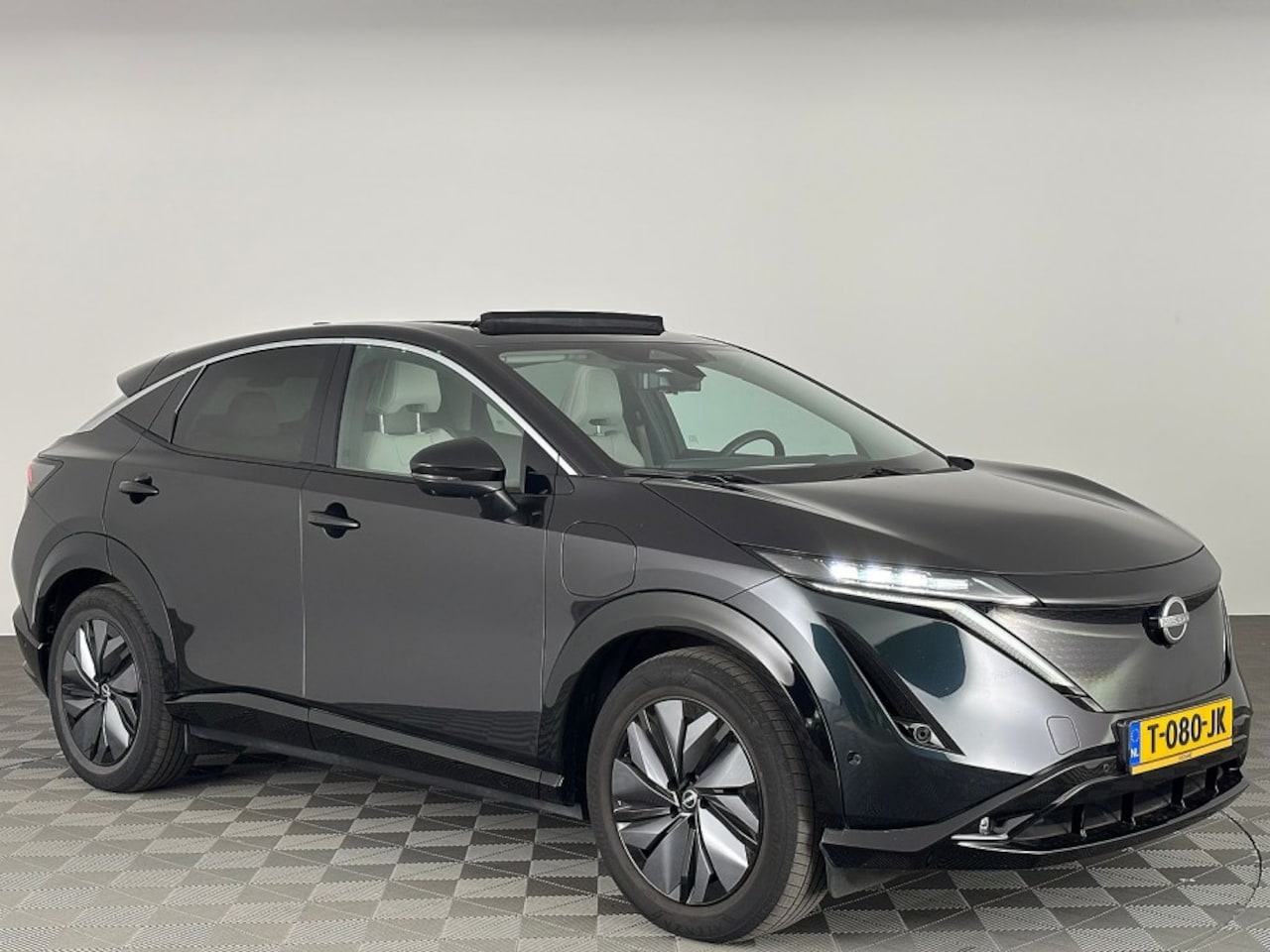 Nissan Ariya - Advantage Edition Plus 91 kWh | PANORAMADAK | LEDER ✅ 1e Eigenaar | SOH: 99% | - AutoWereld.nl
