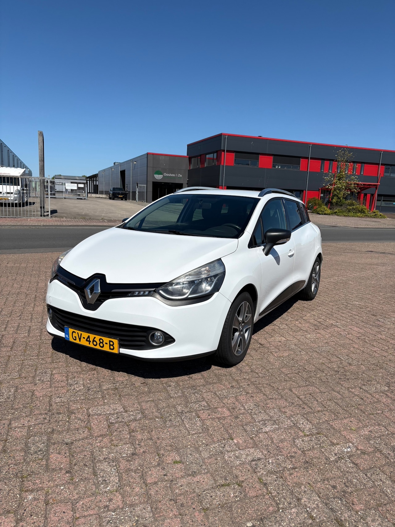 Renault Clio Estate - 1.5 dCi ECO Night&Day| Distributieriem vervangen | APK 08-2027 | - AutoWereld.nl