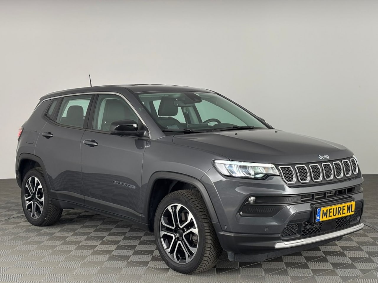 Jeep Compass - 4xe 190 Plug-in Hybrid Altitude | CARPLAY | ECC | PDC | Half LEDER - AutoWereld.nl