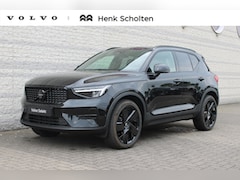 Volvo XC40 - B4 Plus Black Edition | Panoramadak | Trekhaak | Verwarmbare voorstoelen, stuurwiel en voo