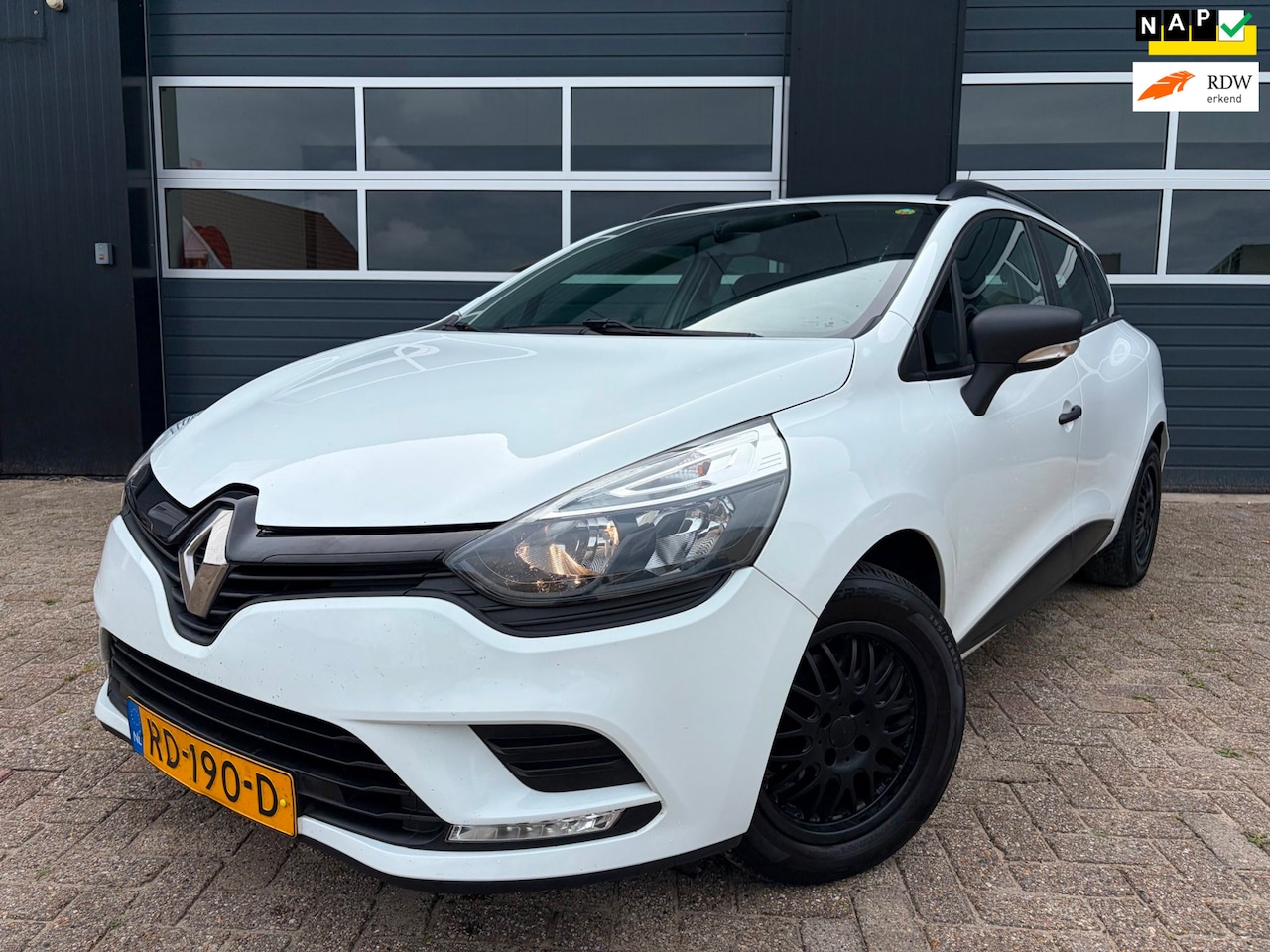 Renault Clio Estate - 0.9 TCe|Airco|Cruise control!!!| - AutoWereld.nl