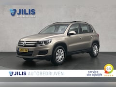 Volkswagen Tiguan - 1.4 TSI Easyline | Trekhaak | Panoramadak | Airco | Parkeersensoren