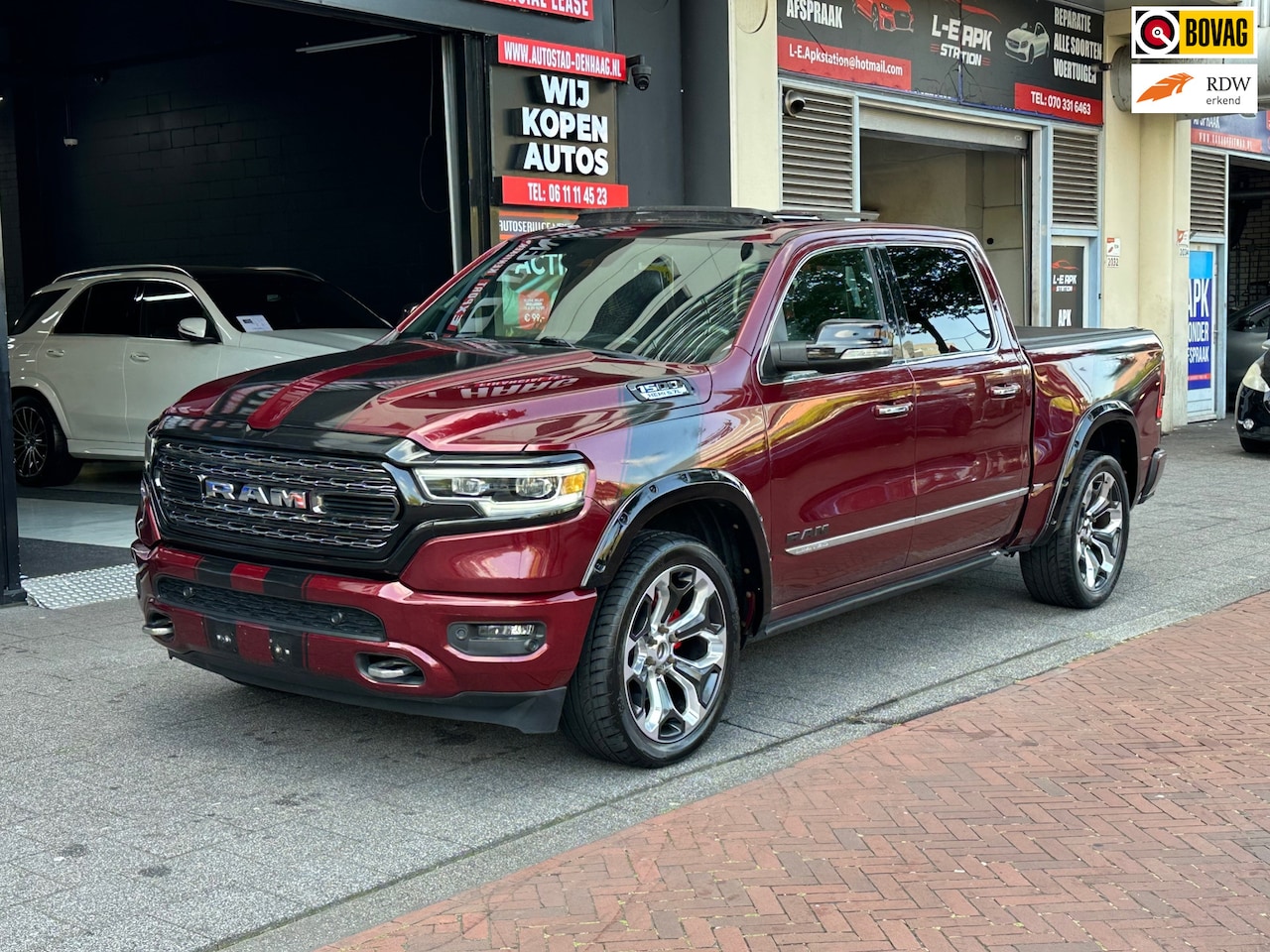 Dodge Ram 1500 - 5.7 V8 4x4 Crew Cab Limited Leer Pano - AutoWereld.nl