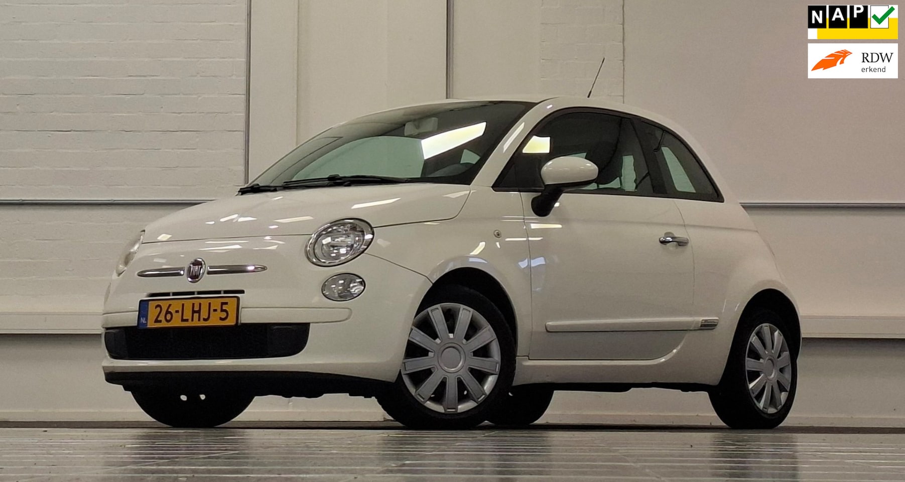 Fiat 500 - 1.2i Automaat Pop Anroidauto/Carplay Airco Garantie - AutoWereld.nl