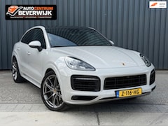 Porsche Cayenne Coupé - 3.0 E-Hybrid Grijs 2021 341pk Carbondak Sport Chrono Approved