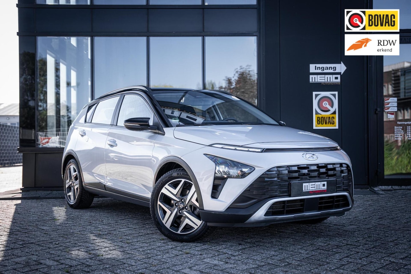 Hyundai Bayon - 1.0 T-GDI*BOSE*CAMERA*DIGITAAL DASH*CARPLAY*LED - AutoWereld.nl